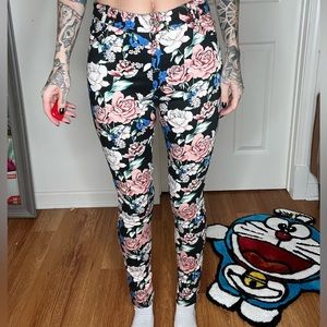 Vintage Motel Rocks floral jeans
